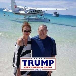 Meet your Posher, Cynthia